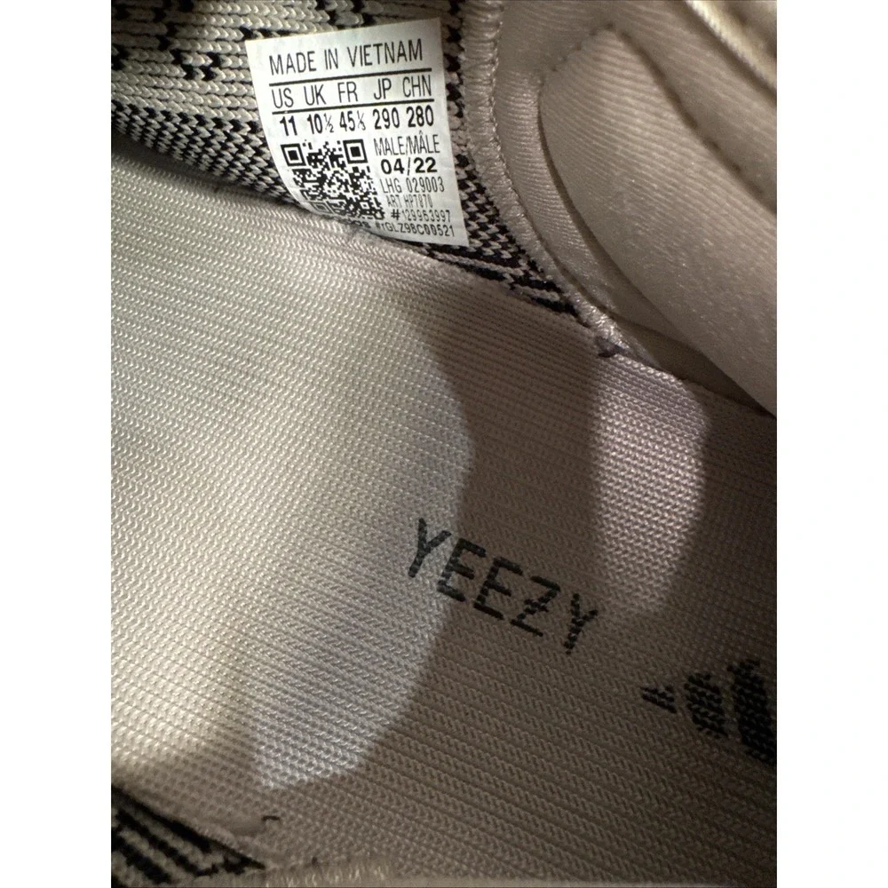 Adidas Yeezy Boost 350 V2 Beige Black SPLY-350 Size 11 HP7870 Kanye West